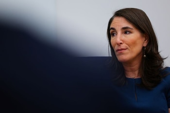 Hammack señala que el encarecimiento de la energía ya supera las previsiones de la Fed y genera el mayor malestar económico en su distrito, que abarca Ohio y regiones vecinas