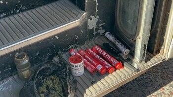 Pirotecnia, marihuana y armas blancas