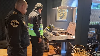 Técnicos y bomberos revisaron válvulas, tuberías y tanques para descartar fugas activas o acumulaciones peligrosas en el inmueble. (X/ @SGIRPC_CDMX)