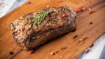 Rollo de carne picada al horno, una receta a la italiana muy jugosa y fácil de preparar