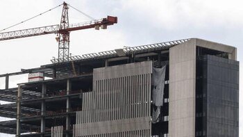 Detuvieron la demolición de Torre Asjufi, la obra producto de la “corrupción inmobiliaria”, según Sheinbaum