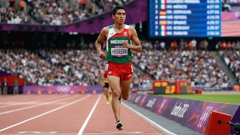 Eduardo Herrera brilla en los 5000 m de los Juegos Centroamericanos y del Caribe 2026