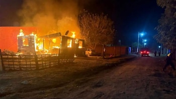 Tucumán: un incendio destruyó una casa de madera y dejó como saldo la muerte de un niño de 5 años