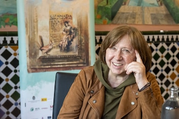 La escritora bielorrusa Svetlana Aleksiévich (EFE/Miguel Ángel Molina)