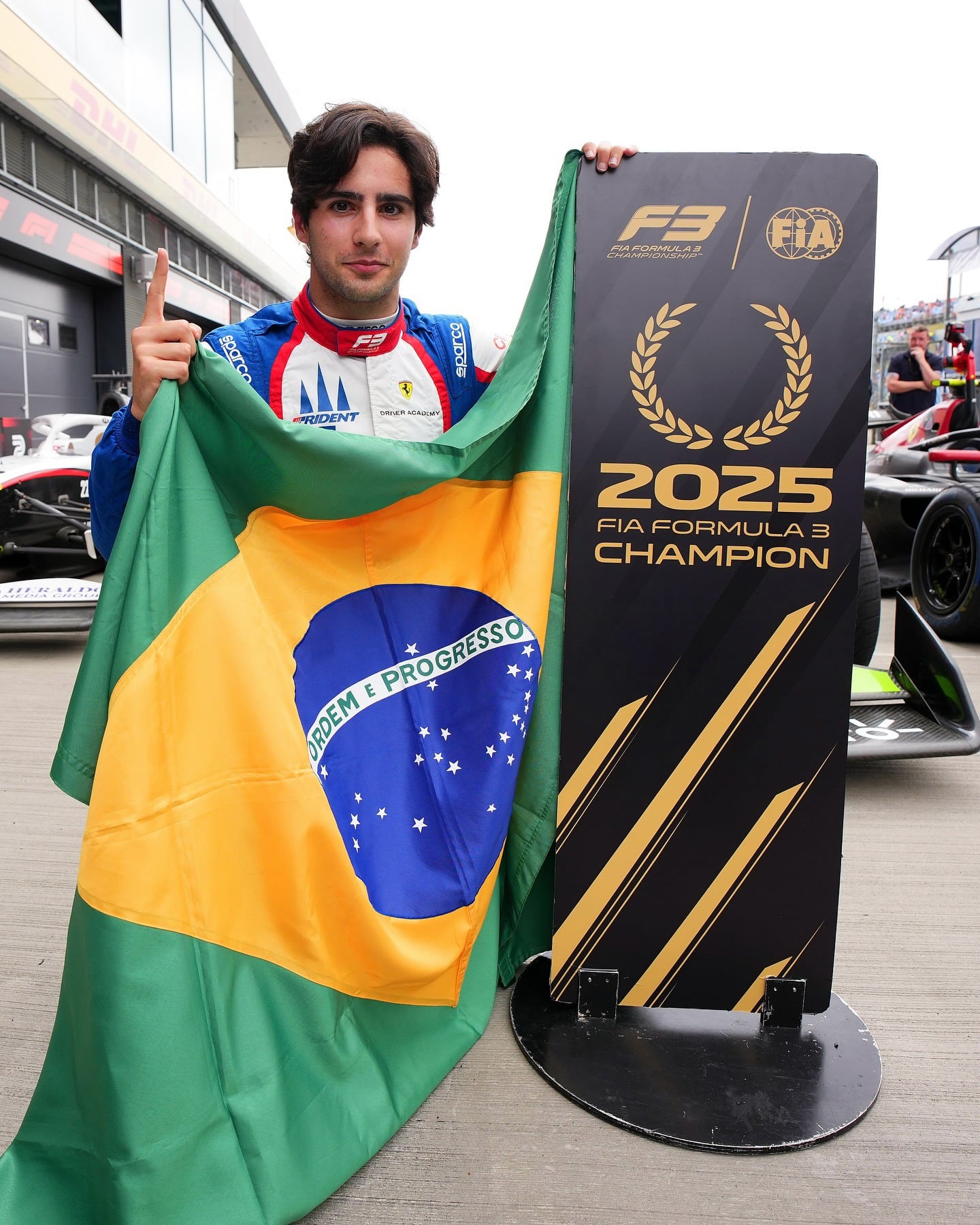 El año pasado fue campeón de la Fórmula 3 en su primera temporada (Crédito: IG @rafaccamara88)