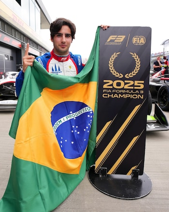 El año pasado fue campeón de la Fórmula 3 en su primera temporada (Crédito: IG @rafaccamara88)