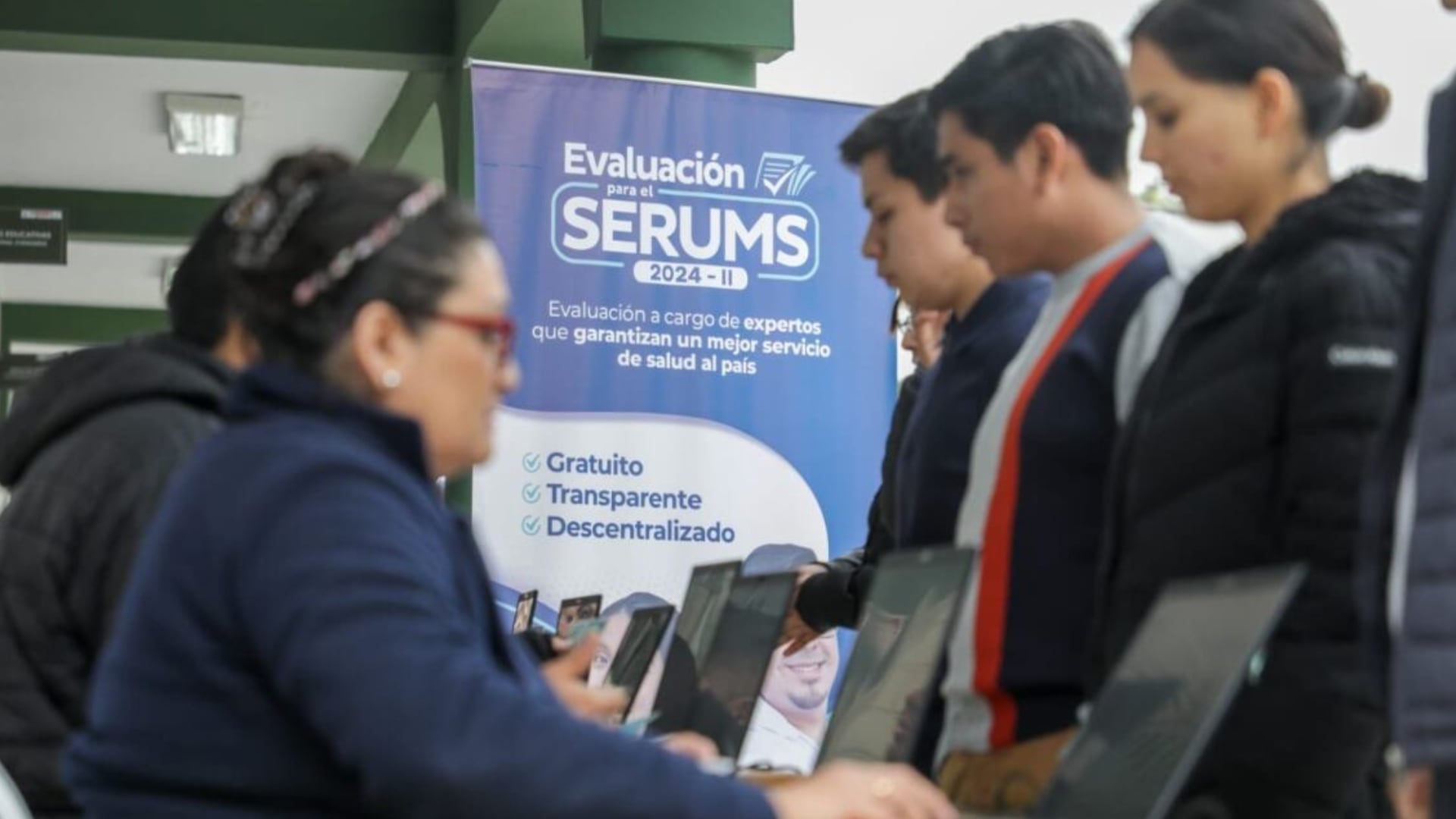 Adjudicación anulada y denuncia penal, las consecuencias para médicos con documentos falsos en Serums| Andina