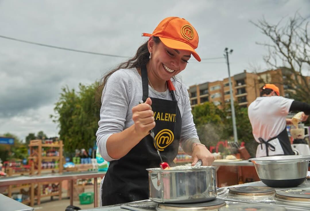 Valentina Taguado defiende su permanencia en MasterChef Celebrity y asegura que la calidad de sus platos es reconocida por los comensales  - crédito Canal RCN