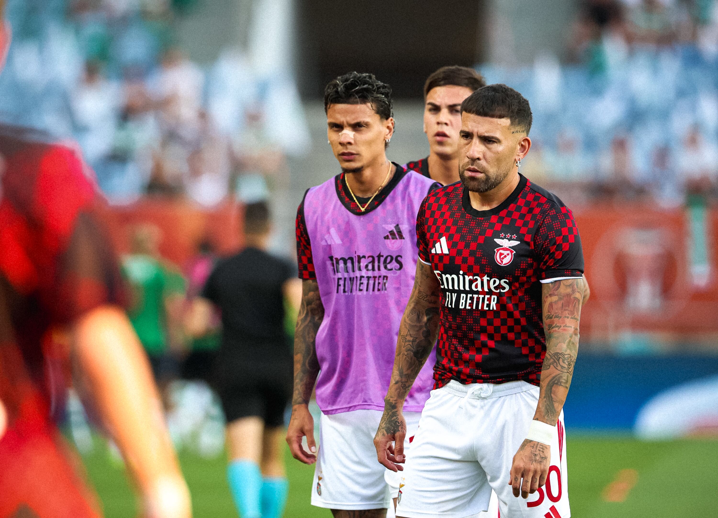 Richard Ríos junto a NIcolás Otamendi, que realizaron un gran trabajo con el Benfica ante el Sporting de Lisboa - crédito SL Benfica