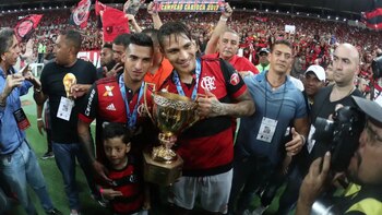 Paolo Guerrero y Miguel Trauco