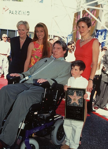 Reeve junto a su familia