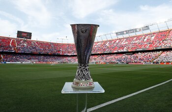 Soccer Football - Europa League