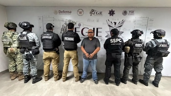 Capturan a dos directores municipales de Seguridad Pública de Zacatecas: son acusados de secuestro y facilitación delictiva. Fiscalía General de Justicia del Estado de Zacatecas