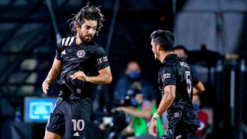 Rodolfo Pizzarro marcó gol en