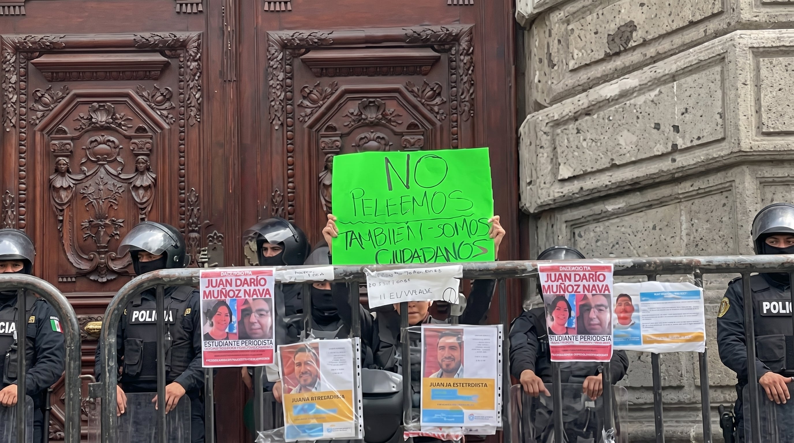 Policías llaman a evitar la violencia durante protesta por el agua en Guadalajara