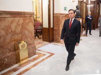 El ministro de Asuntos Exteriores,