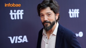 Entrevista a Diego Luna, director de ‘Ceniza en la boca’: “Estamos en un momento violento para los migrantes por las políticas de Donald Trump”