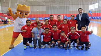 Selección peruana de talla baja