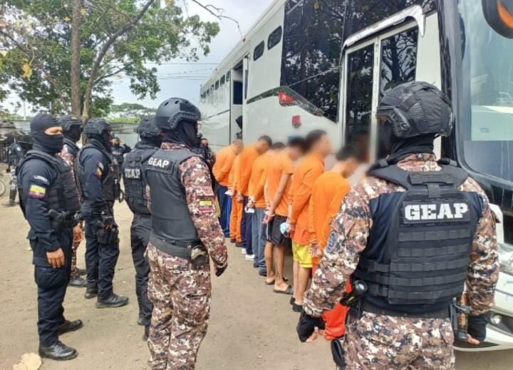 26 reos fueron reubicados pues planificaban delitos desde prisión. (SNAI)