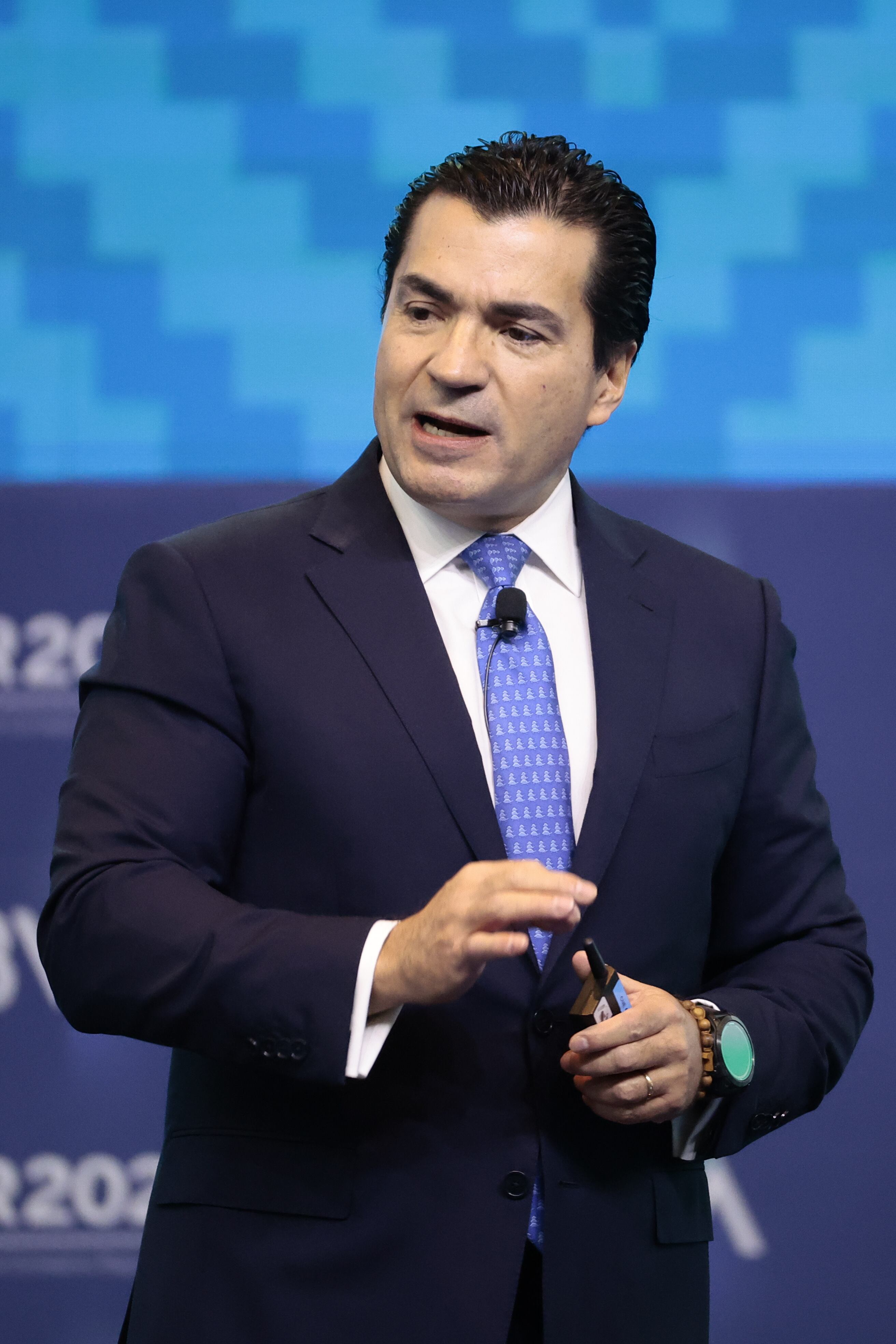 El director general de BBVA México, Eduardo Osuna, participa este martes en la Reunión Anual de Consejeros de BBVA, en Ciudad de México (México). EFE/José Méndez