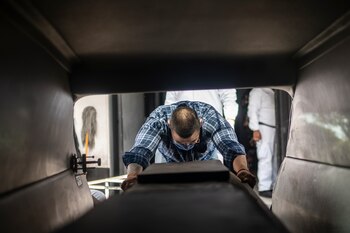 El 54% del exceso de