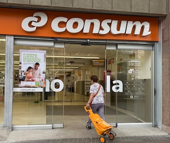 18/09/2026 Imagen de un establecimiento Consum
COMUNIDAD VALENCIANA ESPAÑA EUROPA VALENCIA ECONOMIA SOCIEDAD
CONSUM