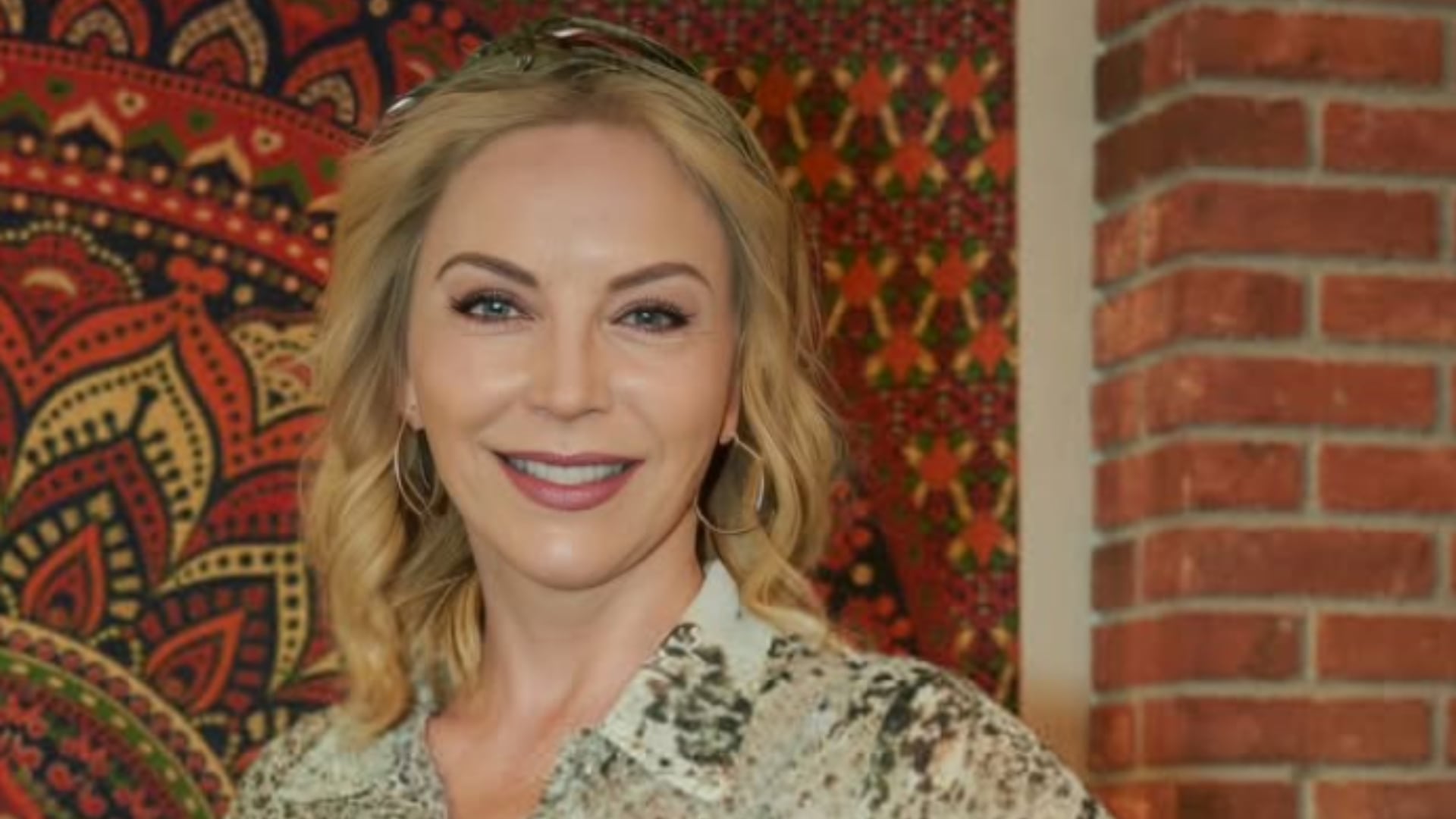 El apoyo de la terapia psicológica ha sido fundamental para que Laura Flores afronte la soledad y los cambios familiares recientes (IG: @laurafloresmx)