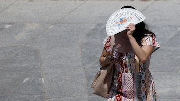 Un psiquiatra explica por qué el calor provoca más irritabilidad y menos paciencia: “No solo afecta a tu cuerpo, también a tu cerebro y emociones”