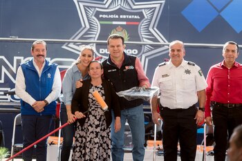 Esteban Villegas durante un mitin