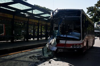 Choque Colectivos Metrobus 9 de Julio y Cordoba