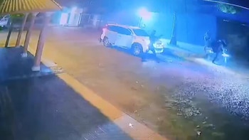 Un grupo comando secuestró a un narco brasileño prófugo en Paraguay y asesinó a su pareja en la vereda