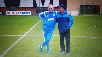 Rocha, con Bielsa, quien le