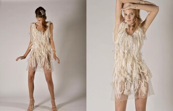 Con flecos y de gasa,