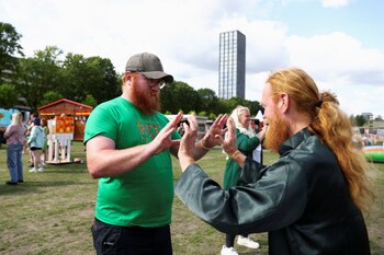 El lema “Una cara sin