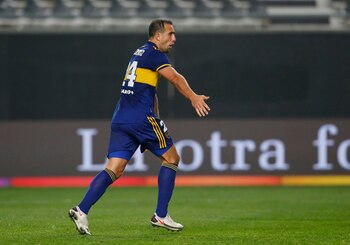 Carlos Izquierdoz ya convirtió el