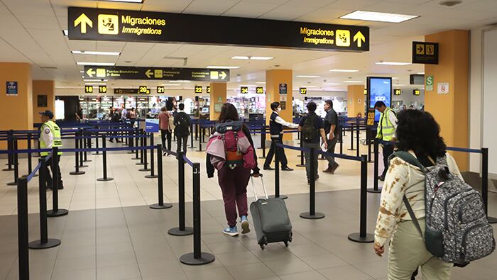 aeropuerto jorge chavez - turismo - viajeros