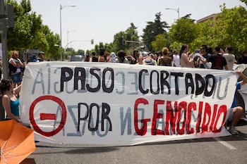 Estudiantes acampados de la Complutense