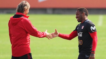 Jefferson Farfán fue uno de los jugadores importantes de la selección peruana bajo el mando de Ricardo Gareca. - créditos: Difusión