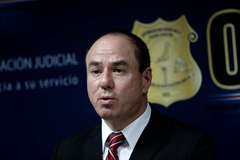 En la imagen, el director