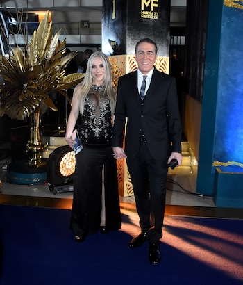 Martín Fierro 2024 - MF 2024 - alfombra azul