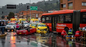 La plataforma digital de la Adres en Colombia permite a los ciudadanos solicitar indemnizaciones por accidentes de tránsito sin Soat de forma totalmente en línea y sin intermediarios - crédito VisualesIA/ScribNews
