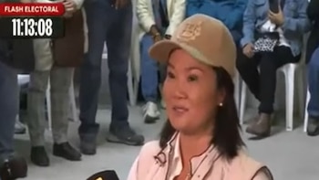 Keiko Fujimori supervisó local de personeros en Villa El Salvador antes que inicie la jornada de segunda vuelta