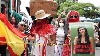 Estudiantes de Morelos toman las calles tras feminicidio de Claudia Tacoronte, denuncian crisis de inseguridad