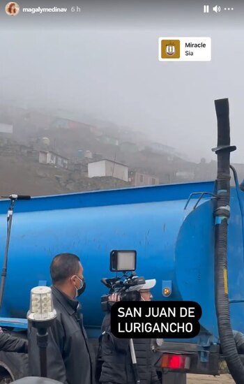 Magaly Medina llegó con sus reporteros a SJL. (Foto: Instagram)