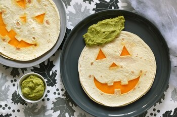 Quesadillas calabaza con guacamole para