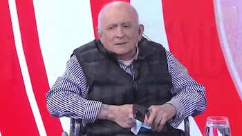 Chiche Gelblung volvió a la televisión en silla de ruedas: “El médico me dijo que estaba golpeando las puertas del Cielo”