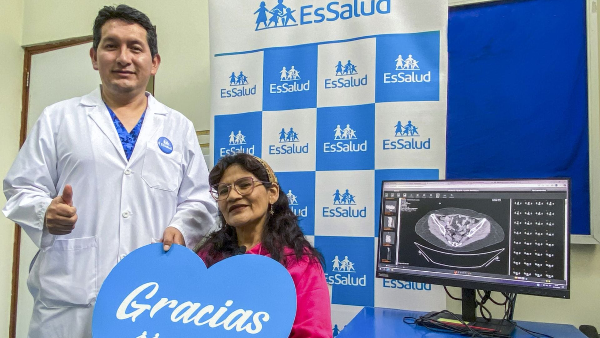 La técnica empleada permitió una operación precisa, menos riesgo de infecciones y cicatrices más pequeñas, logrando que Luisa fuera dada de alta solo cuatro días después - Créditos: Essalud.