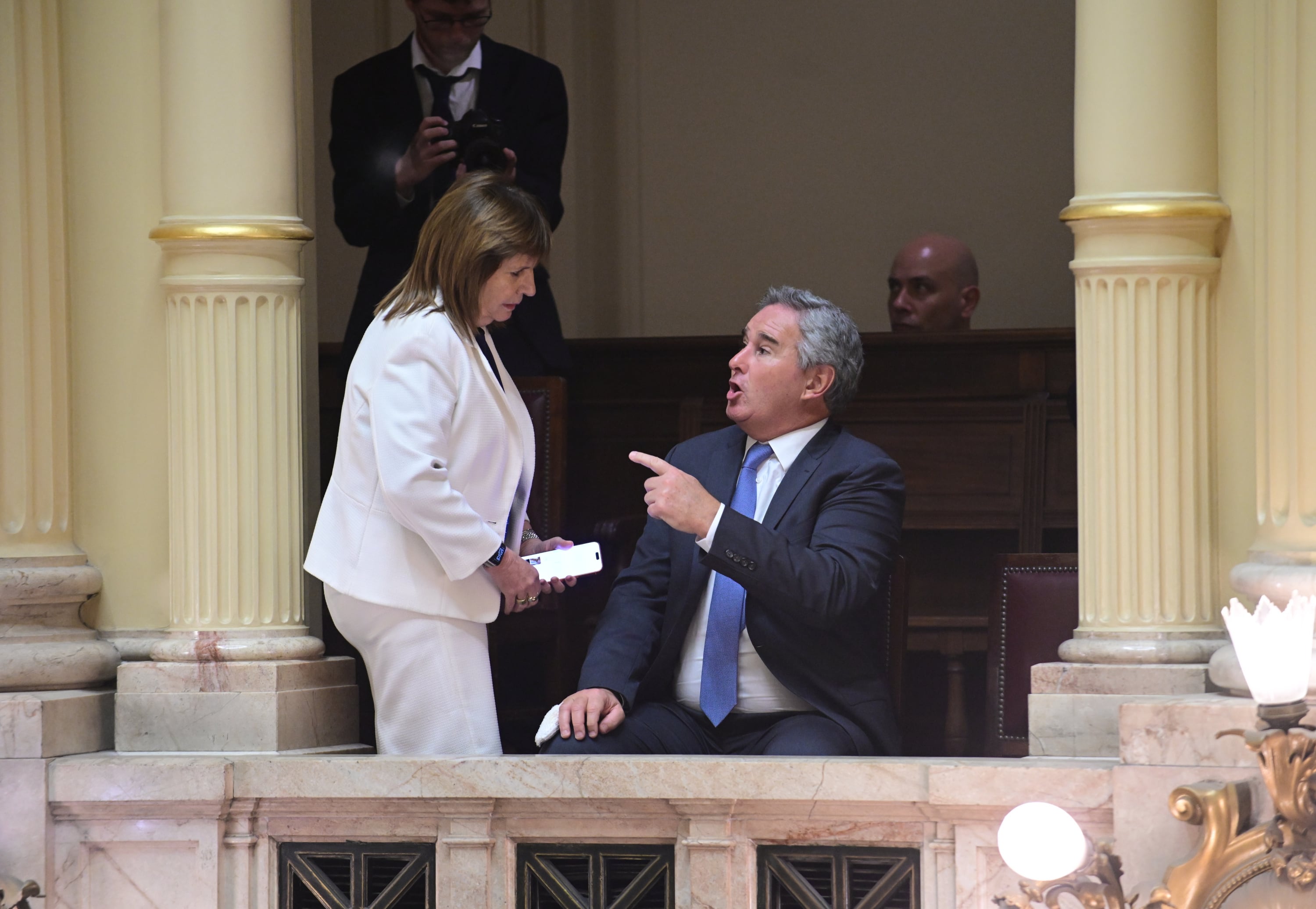 El Canciller, Pablo Quirno, y la jefa libertaria en la Cámara alta, Patricia Bullrich