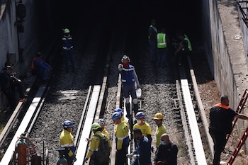 En instalaciones del Metro continúa