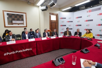 Reunión de Dina Boluarte con